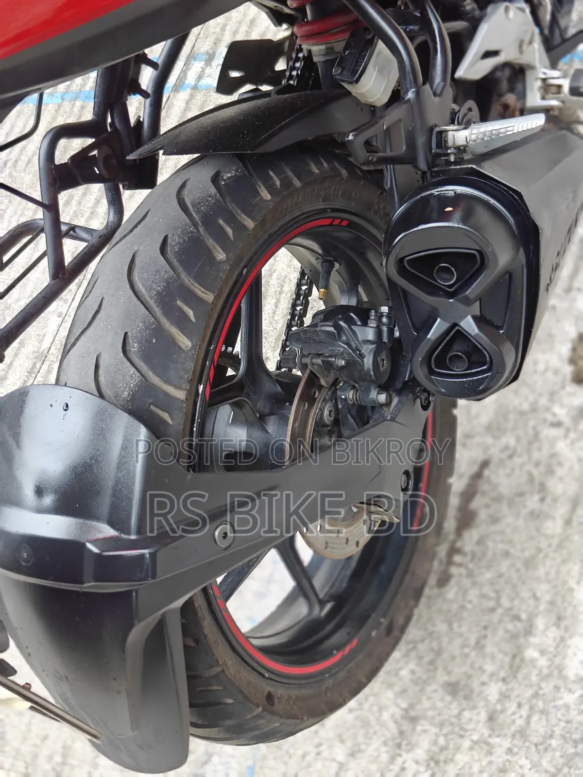 Suzuki Gixxer SF 2023 Red