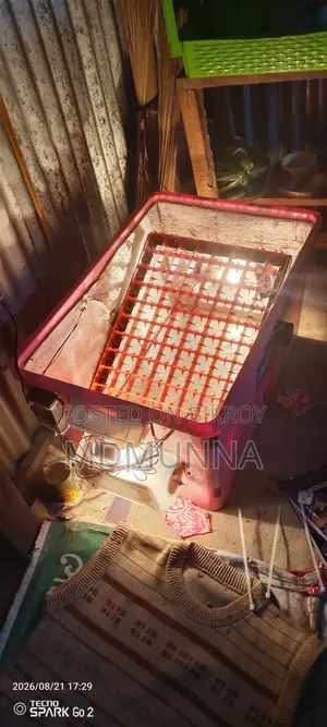 ডিম ফোটানোর মেশিন