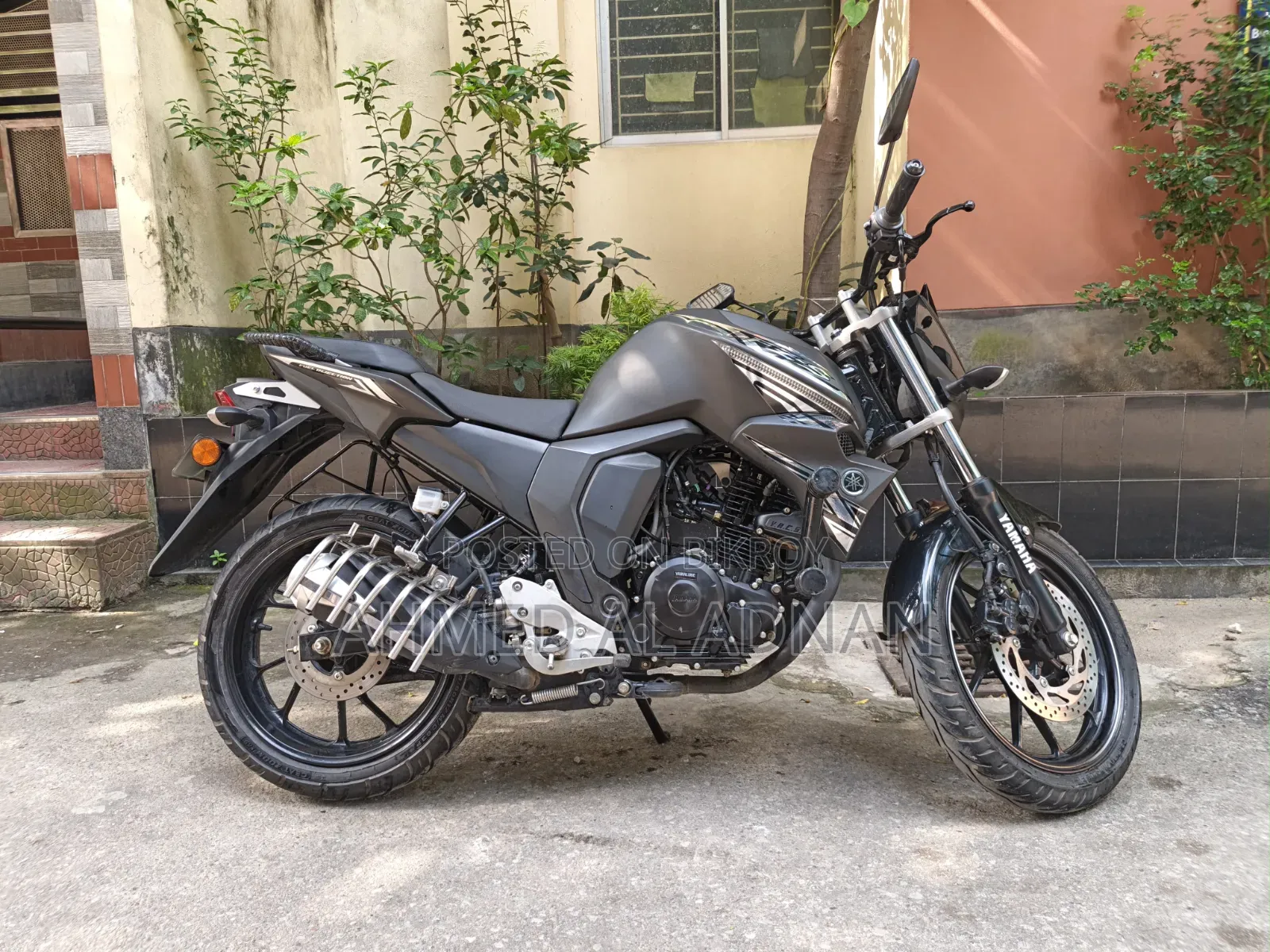 Yamaha FZS V2 2025 Black