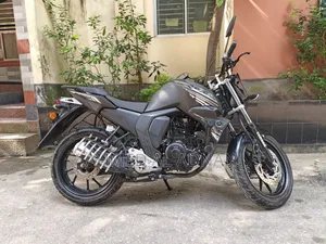 Yamaha FZS V2 2025 Black