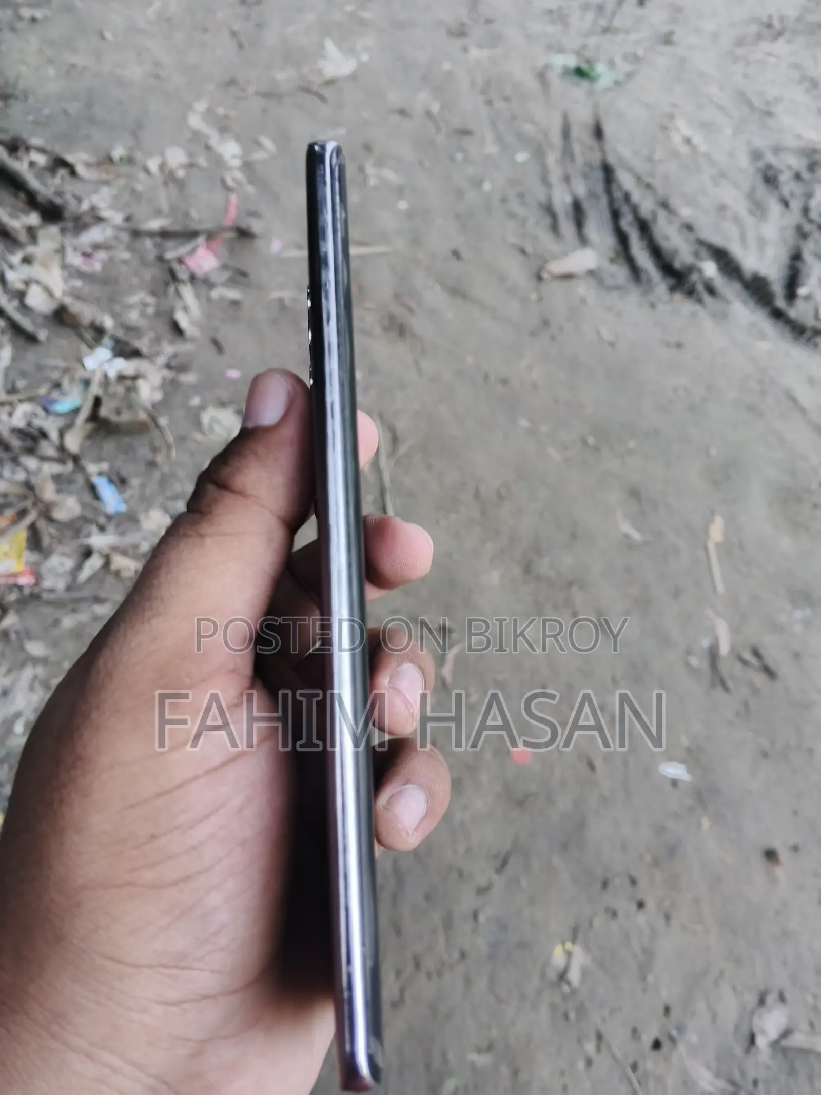 আইটেল এস২৫ আল্ট্রা ২৫৬ জিবি সোনালী