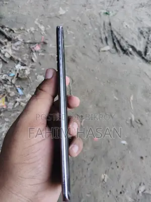 আইটেল এস২৫ আল্ট্রা ২৫৬ জিবি সোনালী
