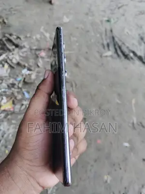 আইটেল এস২৫ আল্ট্রা ২৫৬ জিবি সোনালী