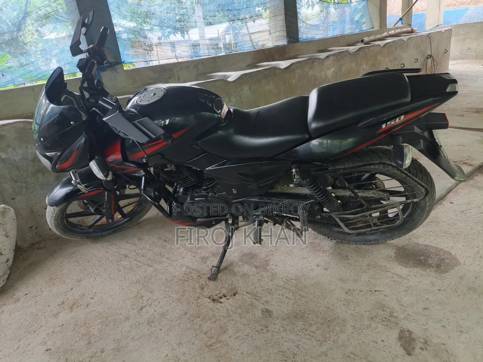 বাজাজ পালসার ১৫০ ২০২১ ব্ল্যাক
