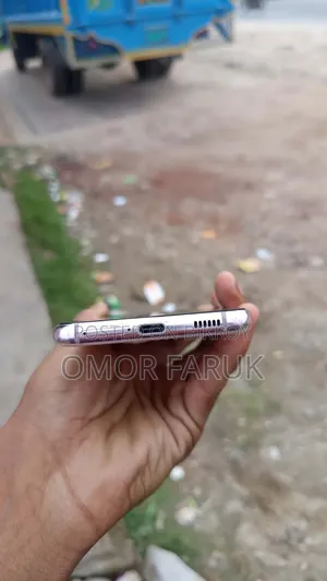 স্যামসাং গ্যালাক্সি এস২১ ৫জি ১২৮ জিবি পিংক