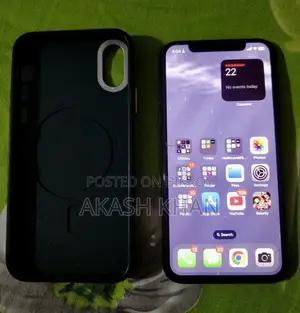 অ্যাপল আইফোন এক্সএস ৬৪ জিবি ব্ল্যাক