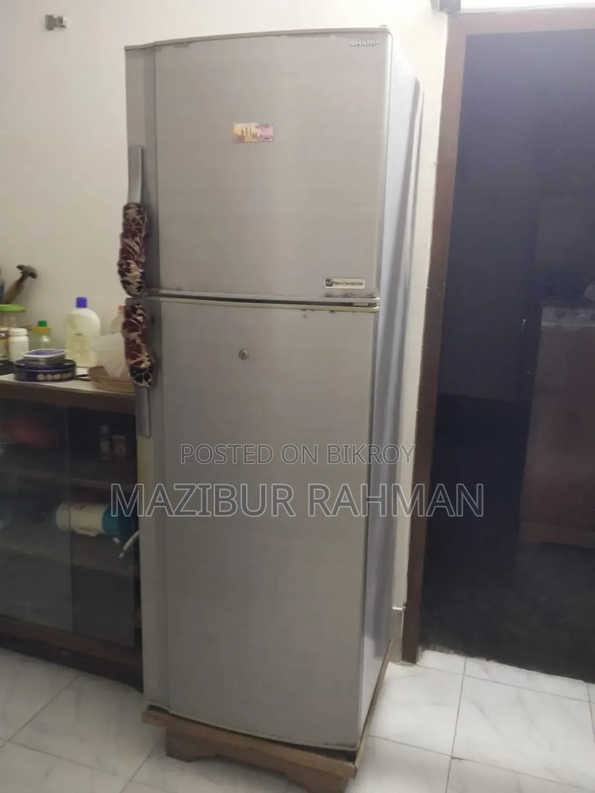 Sell Running Old Sharp Fridge