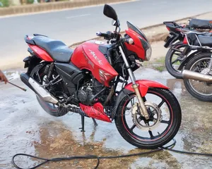 TVS Apache RTR 160 2V 2019 Red