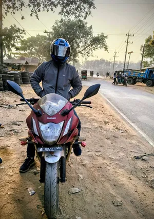 Suzuki Gixxer SF 2022 Red