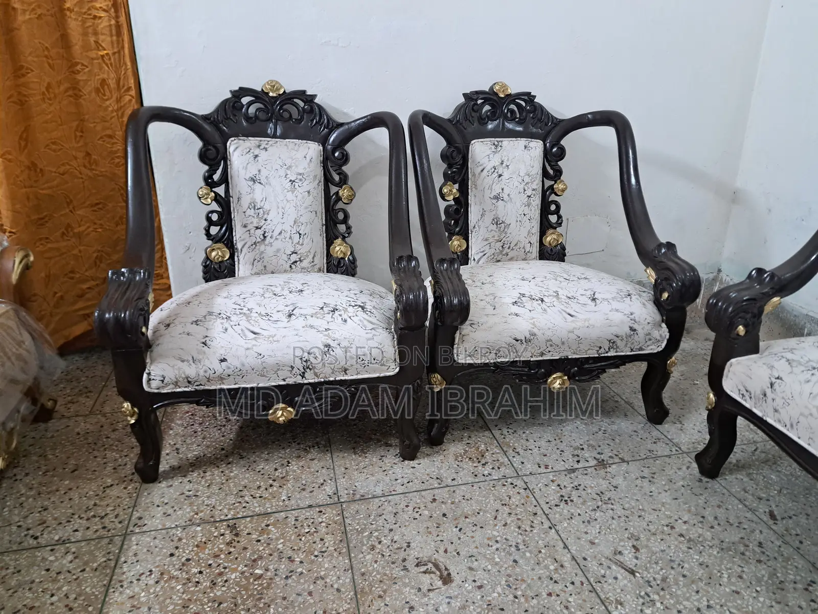 কুইন স্টাইল সোফা সেট