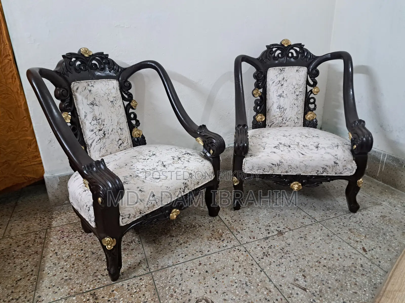 কুইন স্টাইল সোফা সেট