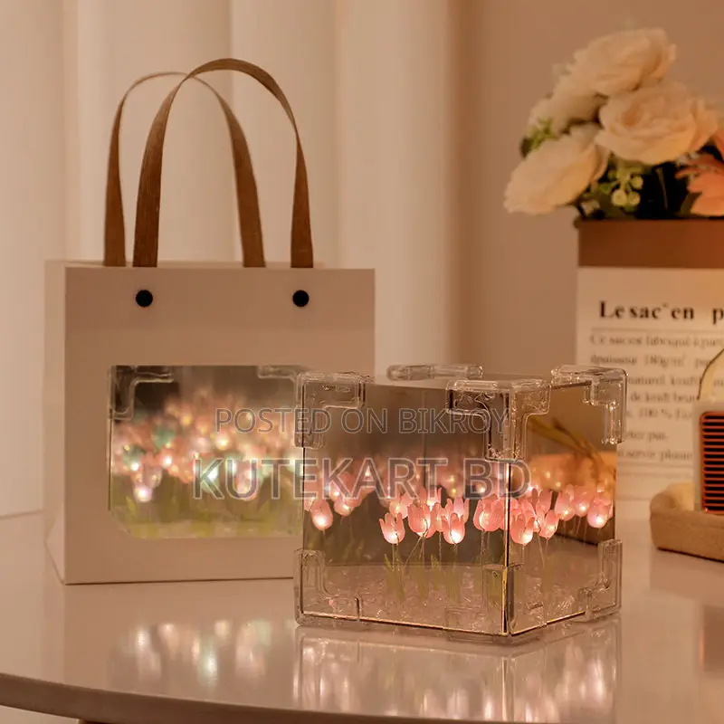 Romantic Tulip Light Cube Lamp – 16 Tulips 16 LED Lights | Cute Gift