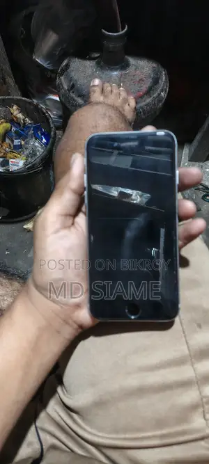 অ্যাপল আইফোন ৬ ৩২ জিবি ব্রোঞ্জ