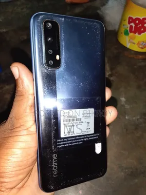 রিয়েলমি ৭আই ১২৮ জিবি ব্লু