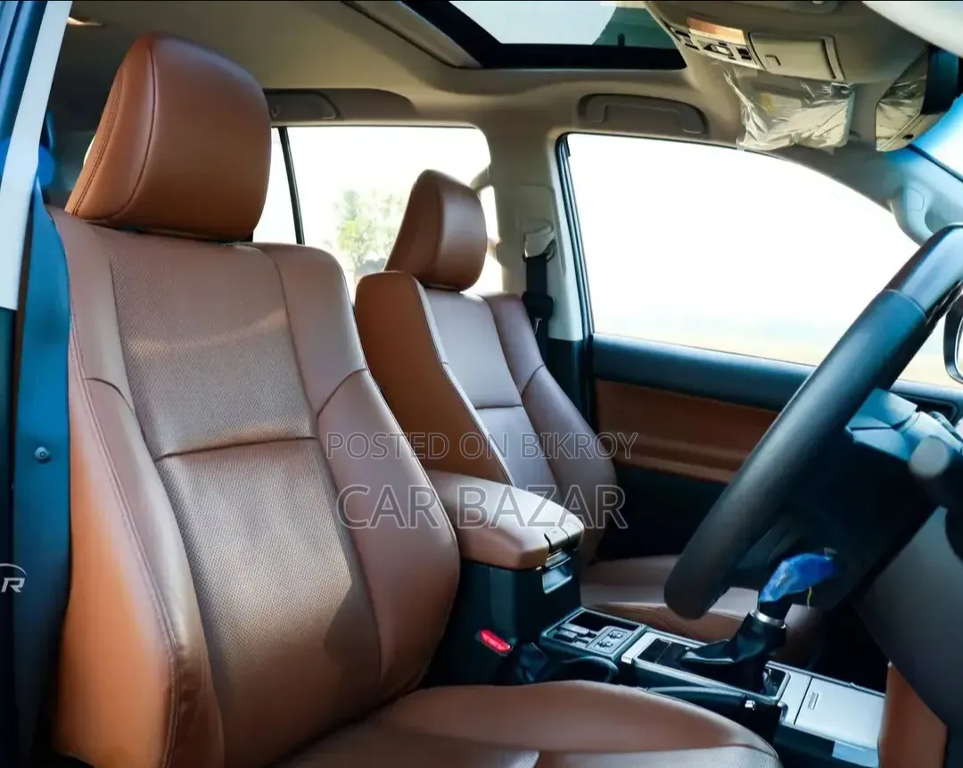 Toyota Land Cruiser Prado 2.7 2022 Brown