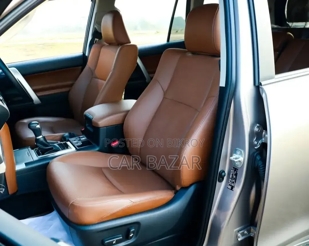 Toyota Land Cruiser Prado 2.7 2022 Brown