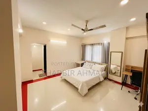 বসুন্ধরায় ৩ বেডরুমের ফার্নিশড অ্যাপার্টমেন্ট ভাড়ার জন্য