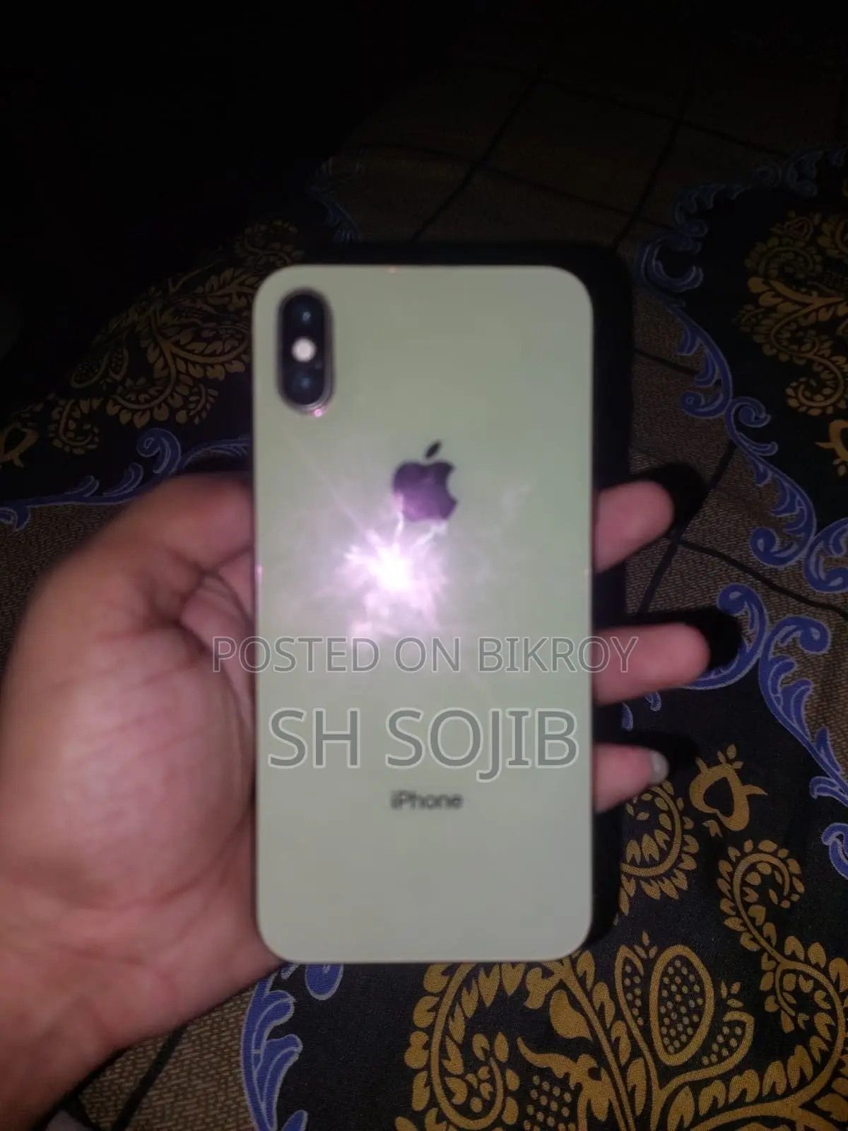 অ্যাপল আইফোন এক্সএস ২৫৬ জিবি গোল্ড