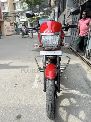 TVS Radeon 2020 Red