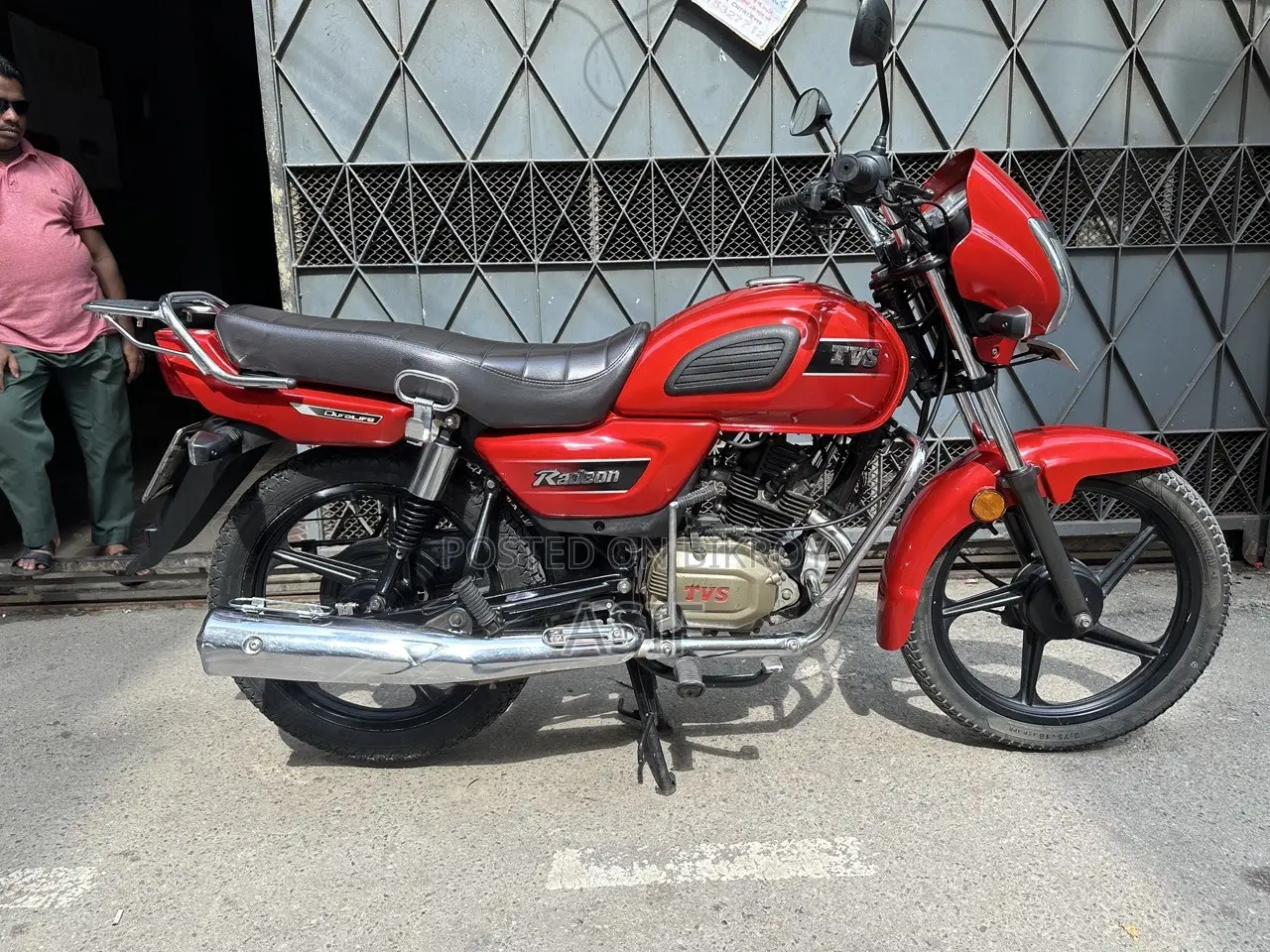 TVS Radeon 2020 Red