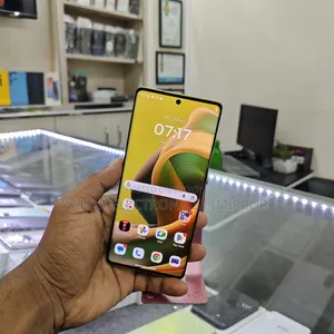 Motorola Moto G85 128 GB Green
