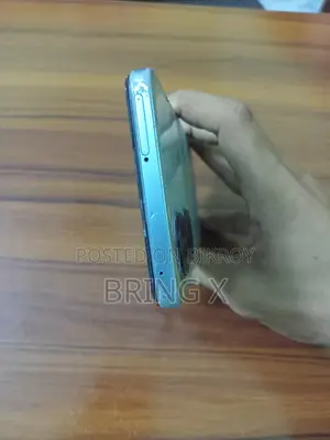Vivo Y100 128 GB