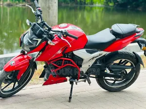 টিভিএস অ্যাপাচে আরটিআর ১৬০ ৪ভি ২০২১ লাল