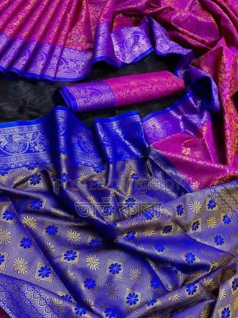 কাঞ্জি কাতান শাড়ি ব্লাউজ পিস সহ।