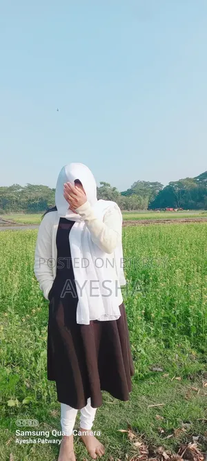 শিতের স্টাইলিশ পোশাক