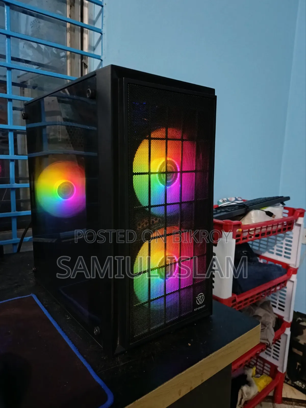 Desktop Computer MSI 8GB AMD Ryzen 5 SSD 256GB