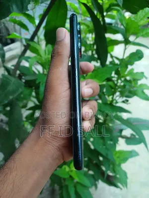 ওপ্পো রেনো ৮টি ১২৮ জিবি ব্ল্যাক