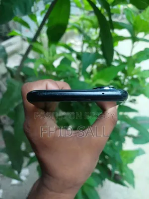 ওপ্পো রেনো ৮টি ১২৮ জিবি ব্ল্যাক