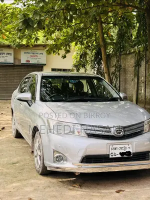 টয়োটা এক্সিও ২০১২ সিলভার
