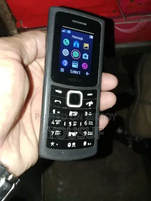 নোকিয়া ১১০ কালো