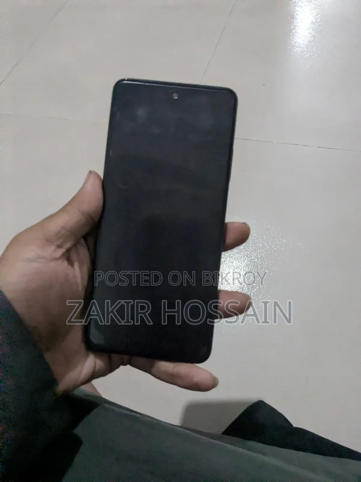 রিয়েলমি ৫ ১২৮ জিবি ব্ল্যাক
