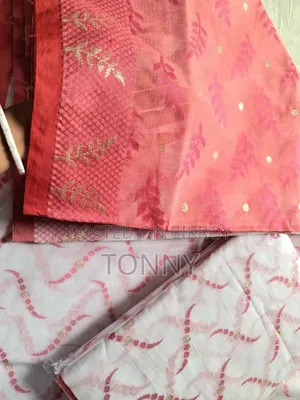 পূজা স্পেশাল অফার! প্রিমিয়াম টাঙ্গাইল জামদানি শাড়ি (ব্লাউজ পিস সহ)