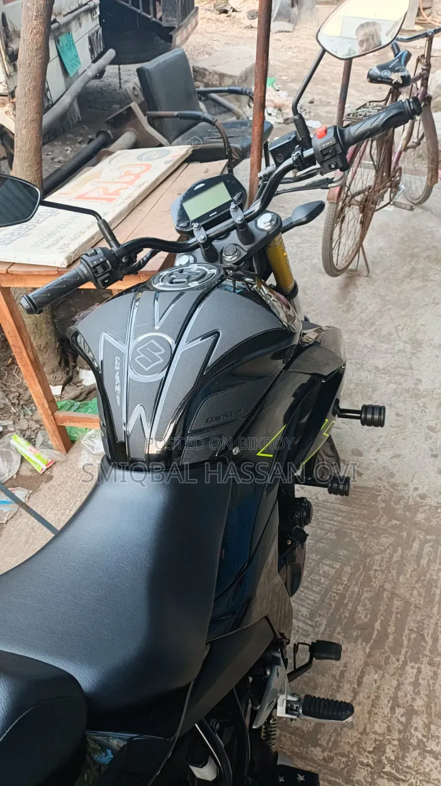Suzuki Gixxer ২০২৬ ব্ল্যাক