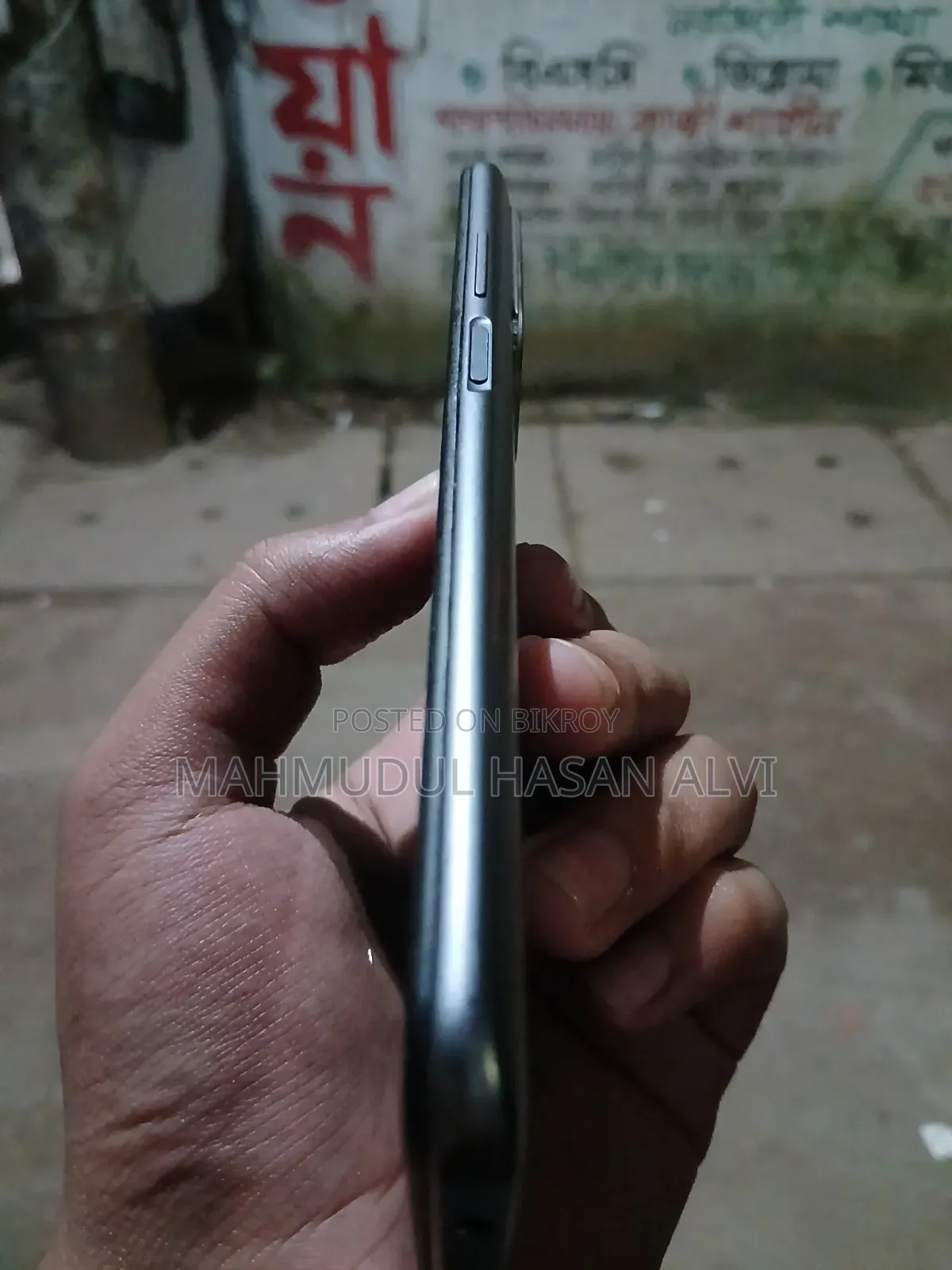 জেডটিই ৬৪ জিবি ব্ল্যাক