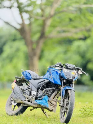 টিভিএস আপাচে ১৬০ ৪ভি ২০২১ নীল