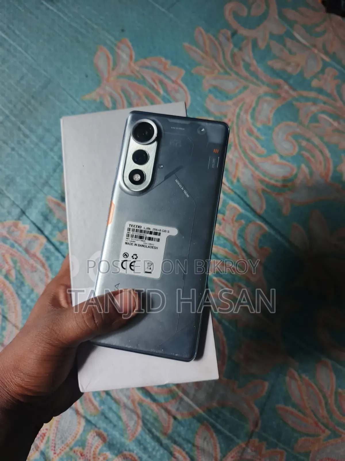 Tecno Pova Curve 256 GB Silver