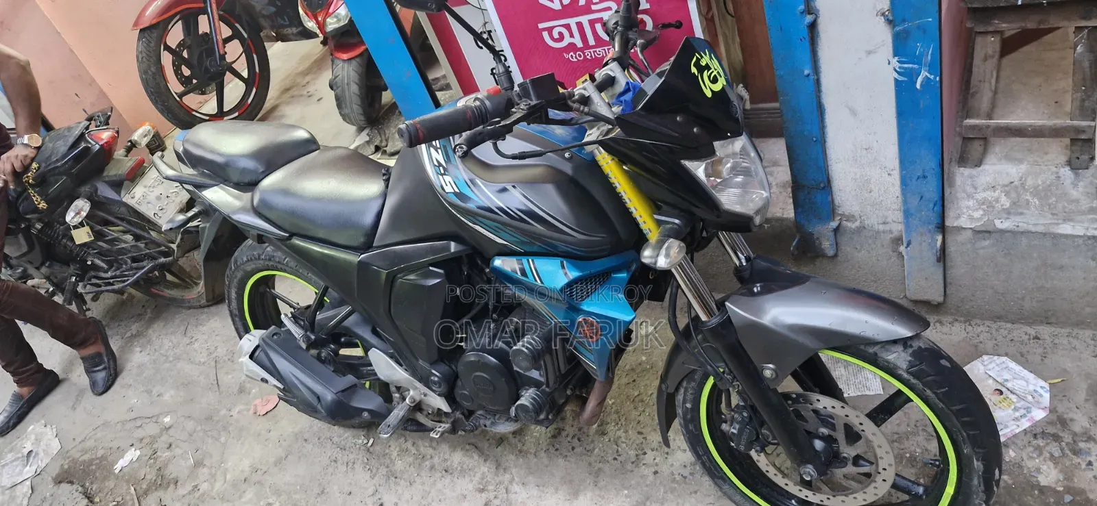ইয়ামাহা এফজেডএস ভি২ ২০১৯ গ্রে