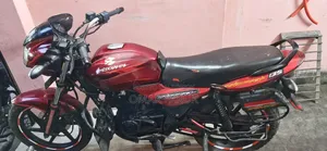 Bajaj Discover 135 2010 Red