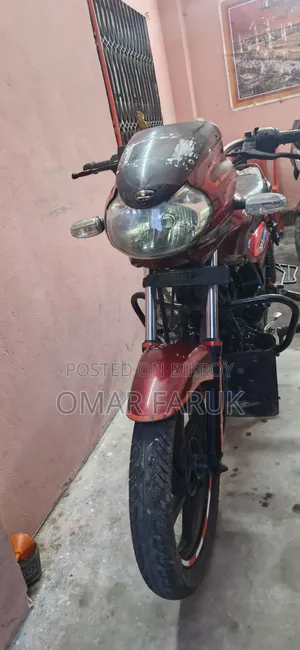 Bajaj Discover 135 2010 Red