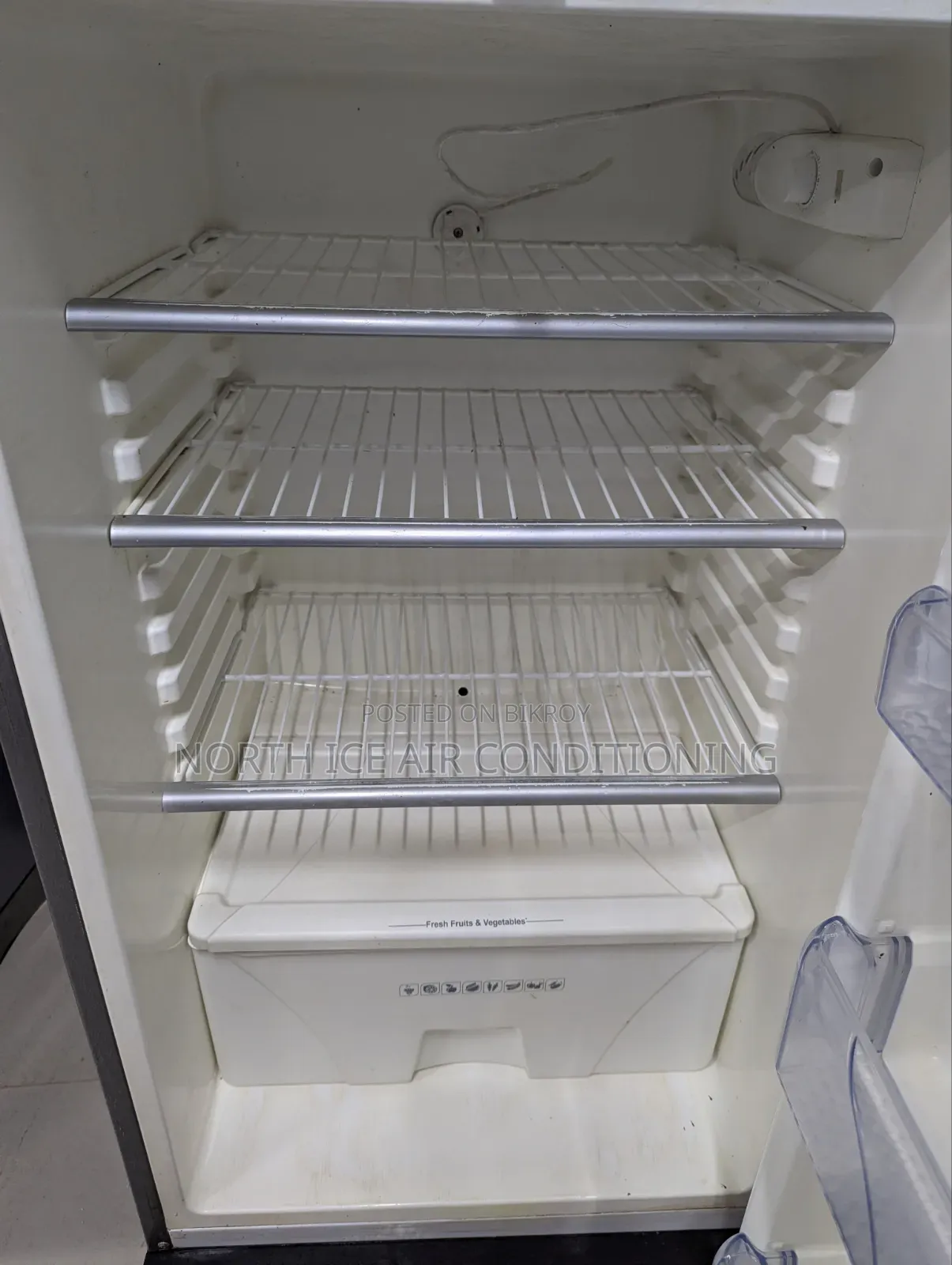 Walton Glass Door Frost Fridge 380 Ltr.