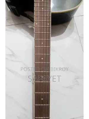 Zealux Acoustic Guitar Black (With Bag Pick)