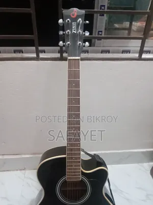 Zealux Acoustic Guitar Black (With Bag Pick)