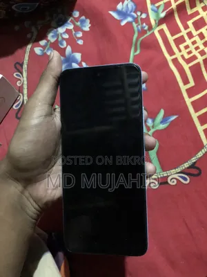 রিয়েলমি ১২৮ জিবি পার্পল