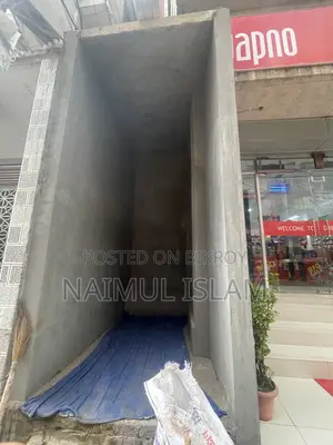 !! Small Shop or Atm Booth !! For Rent on South Banasree Main Road