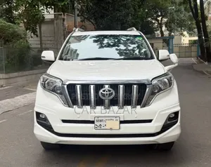 টয়োটা ল্যান্ড ক্রুজার প্রাডো ২.৭ আই ২০১৩ সাদা