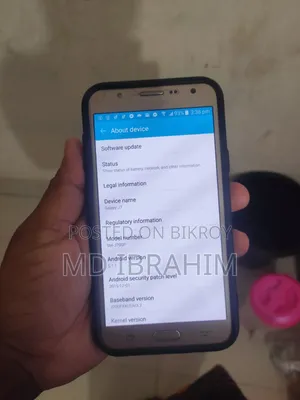 Samsung Galaxy J7 16 GB Gold
